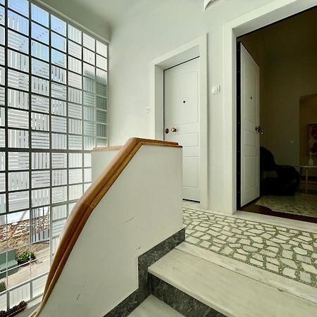 Five Brand New Boutique Apartments Central Atenas Exterior foto