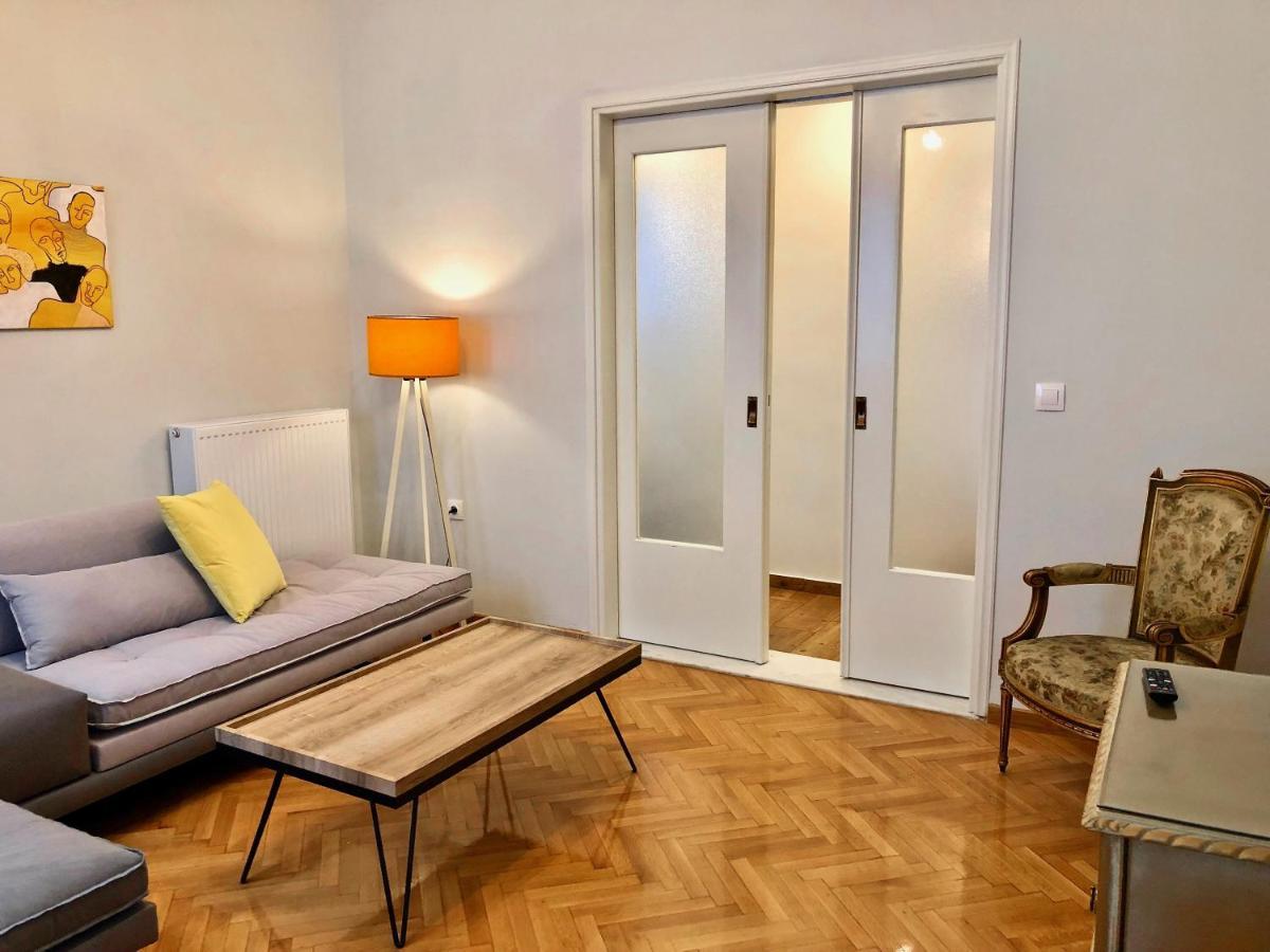 Five Brand New Boutique Apartments Central Atenas Exterior foto