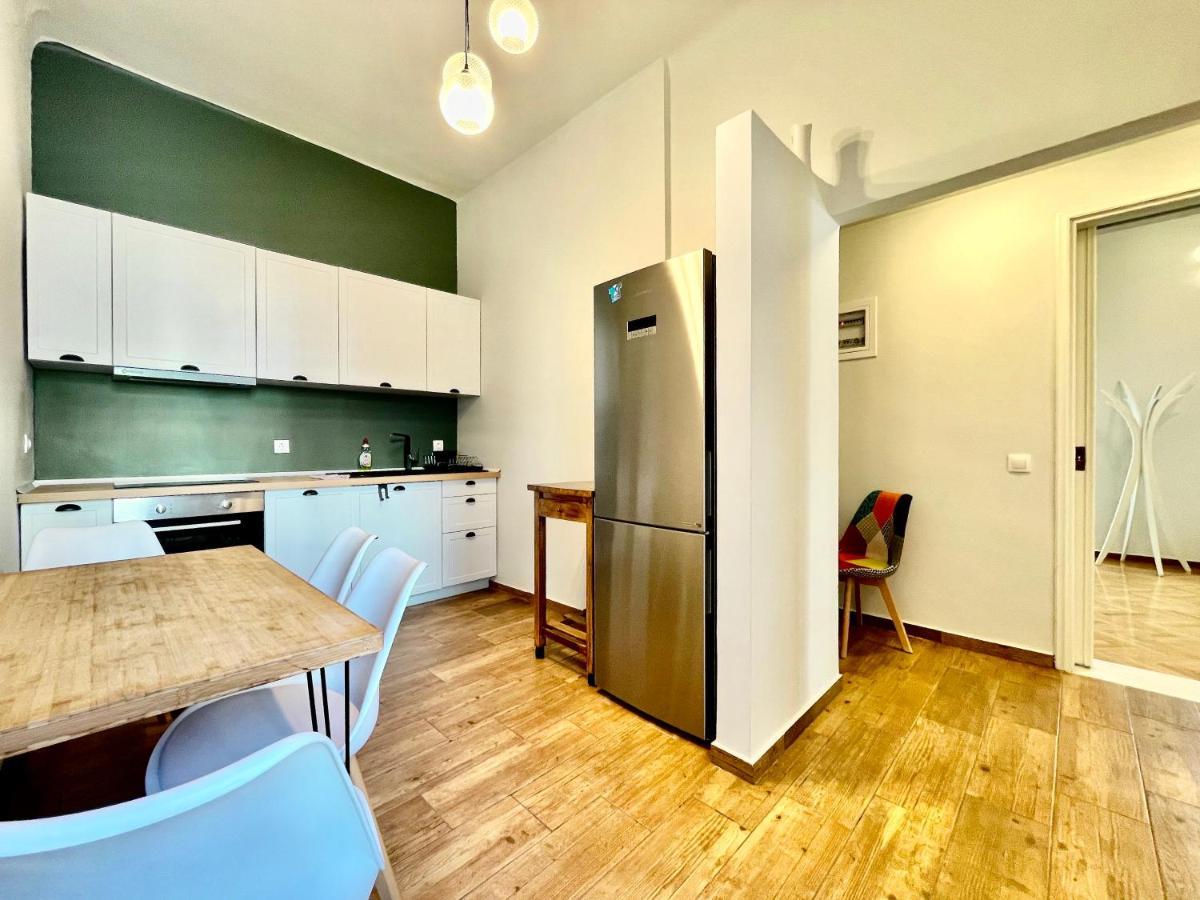 Five Brand New Boutique Apartments Central Atenas Exterior foto