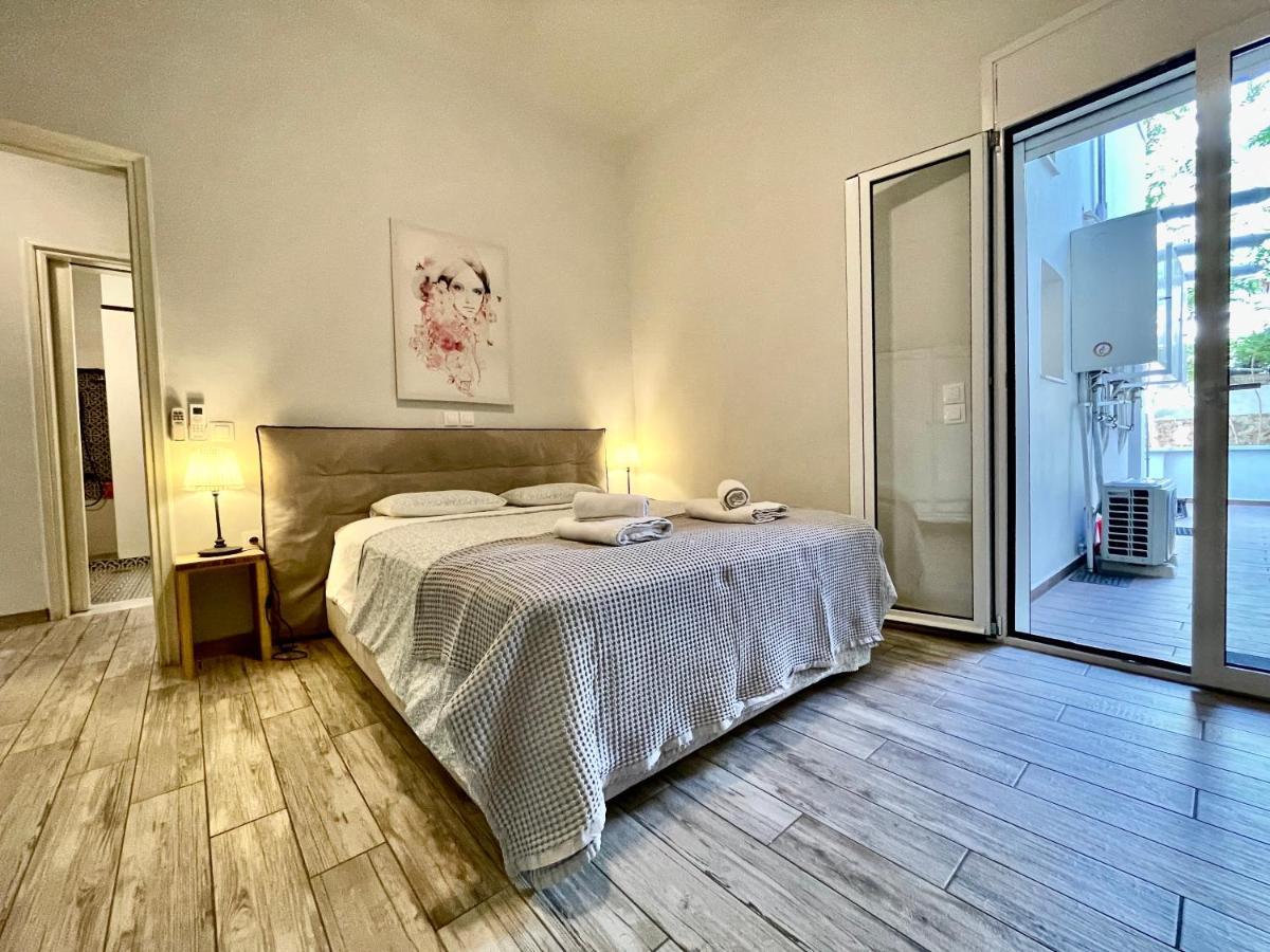 Five Brand New Boutique Apartments Central Atenas Exterior foto
