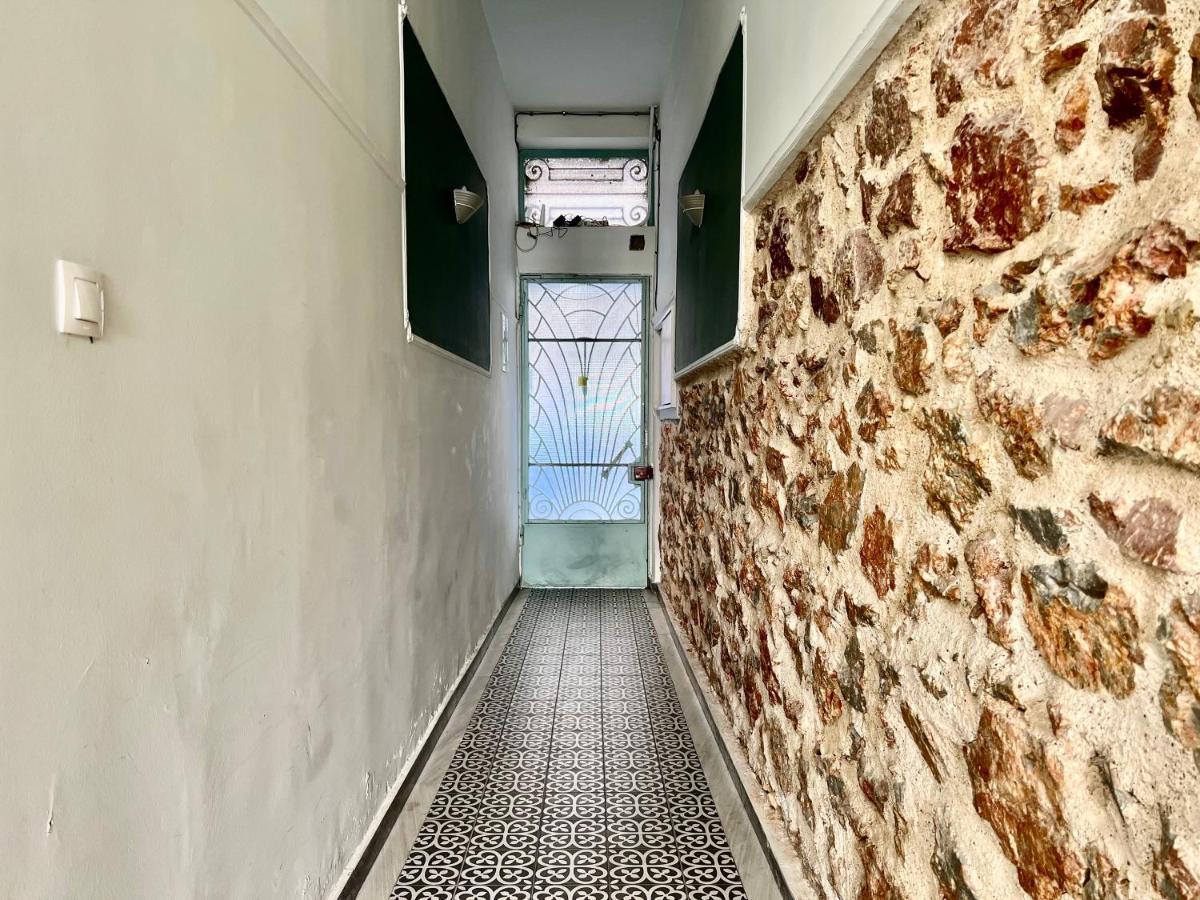 Five Brand New Boutique Apartments Central Atenas Exterior foto